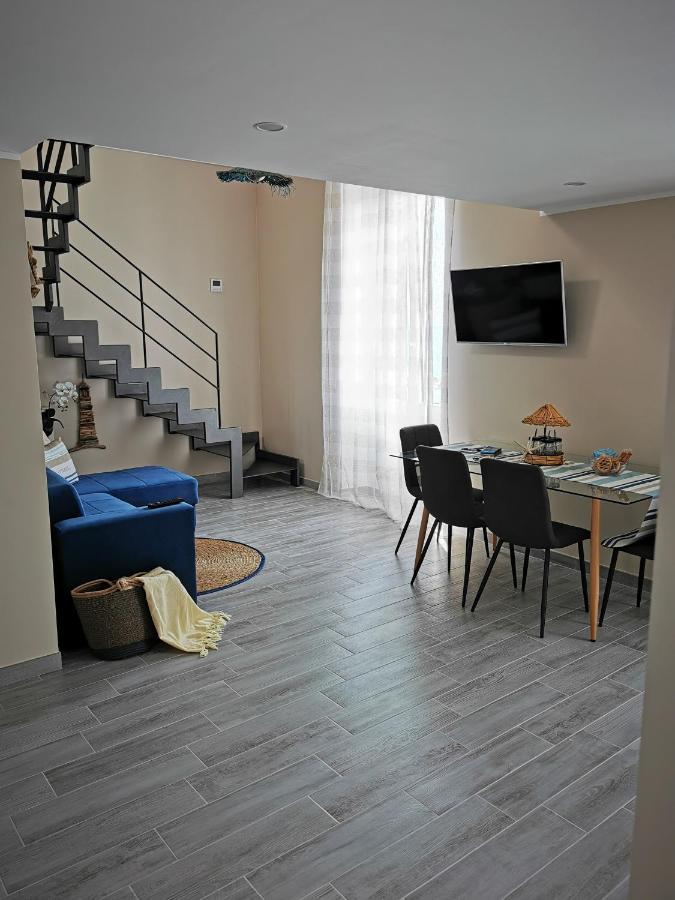 Tuffonelblu Apartment Ventimiglia Ngoại thất bức ảnh