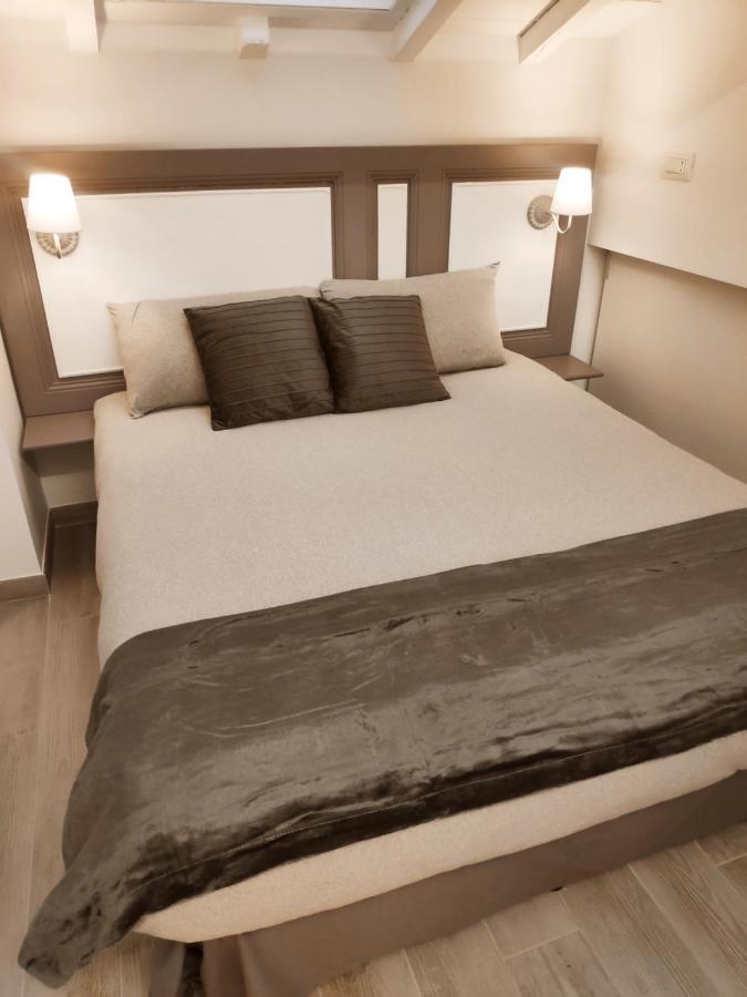 Tuffonelblu Apartment Ventimiglia Ngoại thất bức ảnh